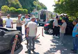 Zonguldak'ta Zincirleme Kaza: Kontrolden Çıkan Araç Cami Avlusuna Daldı