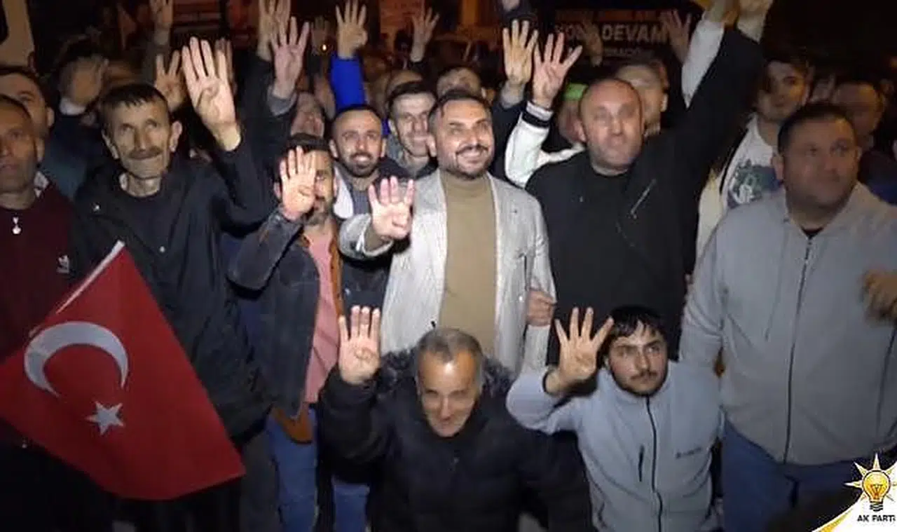 Nejdet Tıskaoğlu kendi köyünde miting yaptı