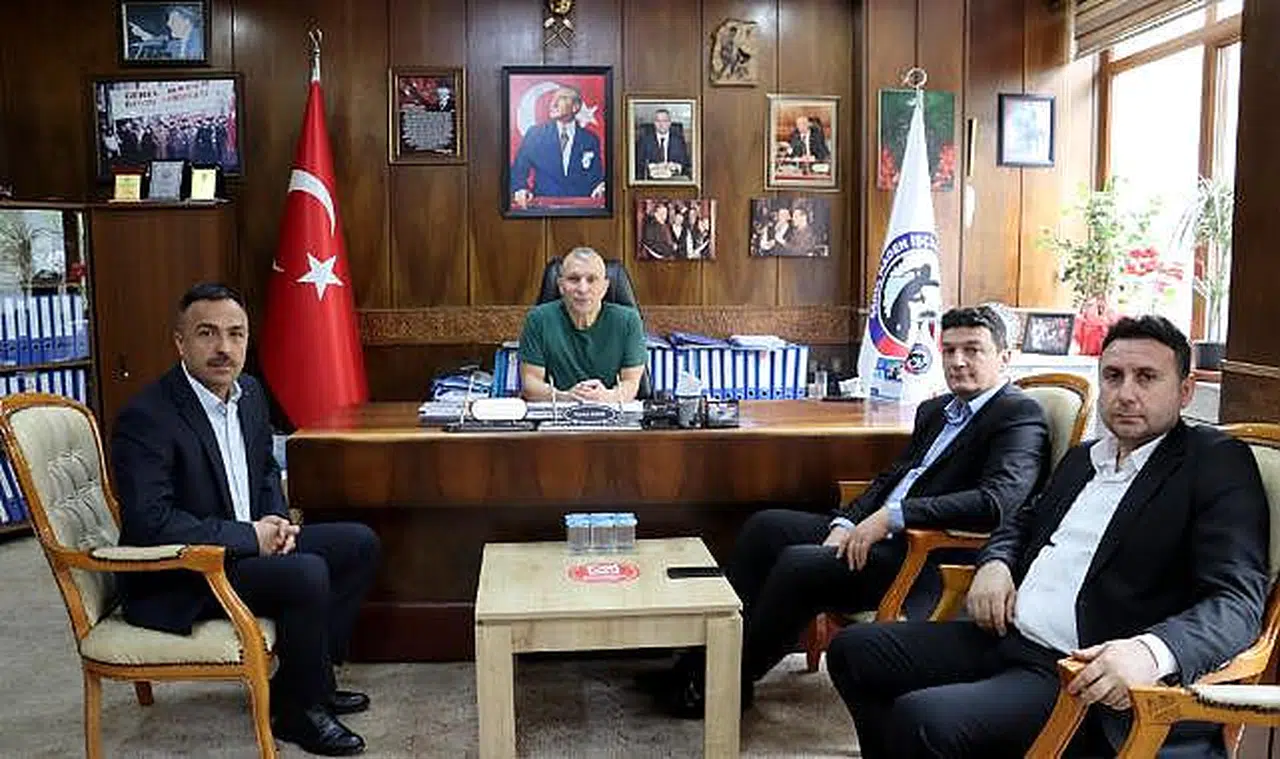 Üzülmez, Ramazan bayramını kutladı