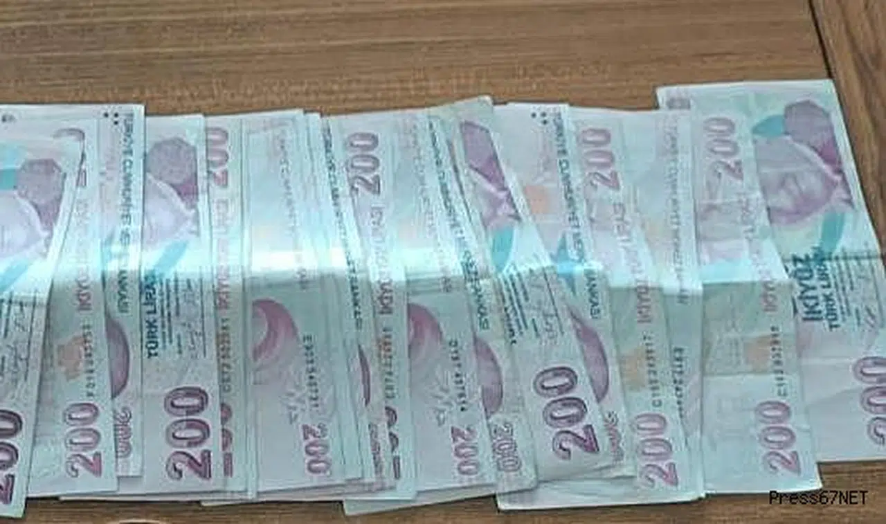 Bu kadarıda pes! Bulduğu kredi kartı ile alışveriş yapmış