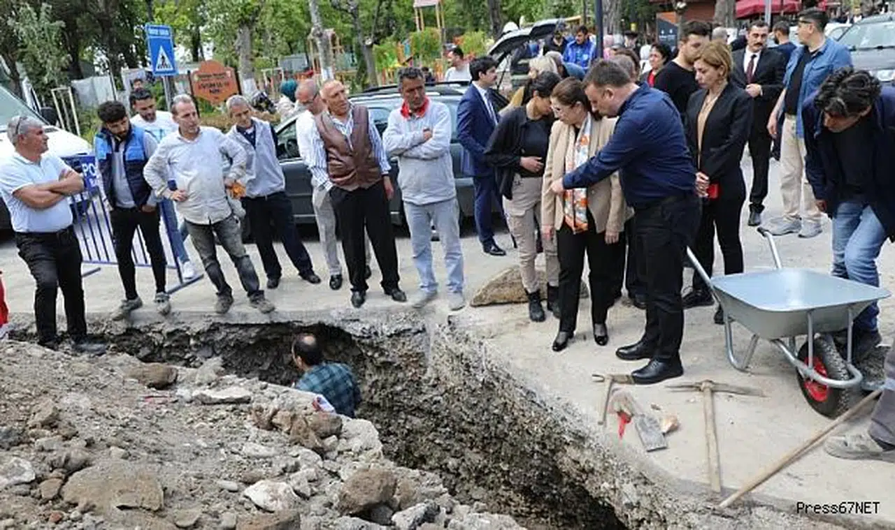 Doğalgaz kazılarında tarihi parçalara rastlandı