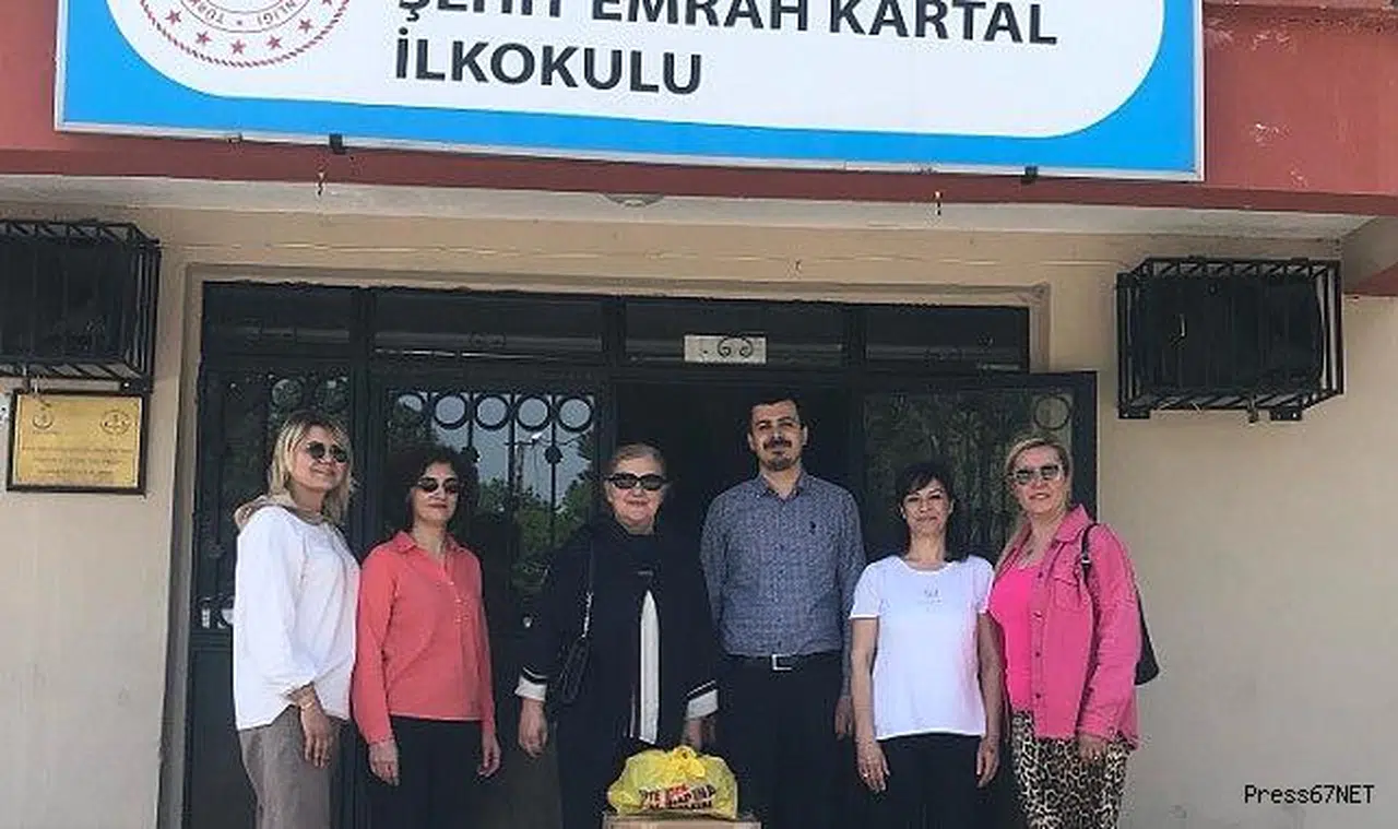 Kent Konseyi, kitap ve oyuncakları öğrencilerle buluşturdu