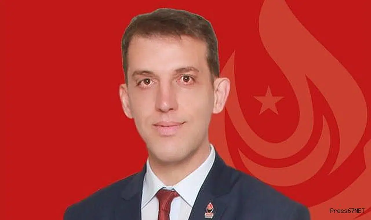 “Ümit Özdağ'ın aldığı kararların yanında olacağım”