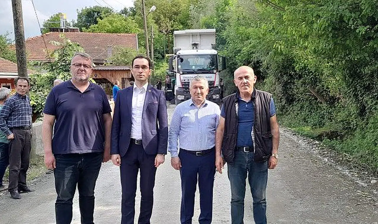 Ayvazlar yolu asfalt çalışması tamamlandı