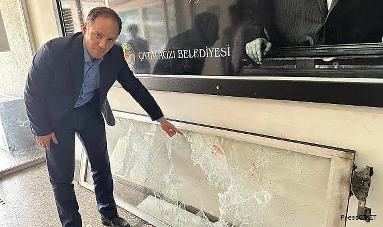 Deniz Yavuzyılmaz'dan saldırıya tepki!