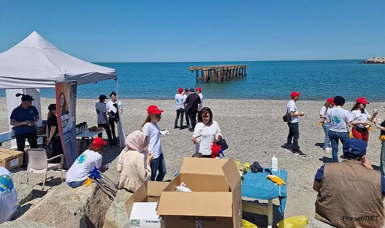 Öğrenciler "Çevremiz Geleceğimiz" dediler  