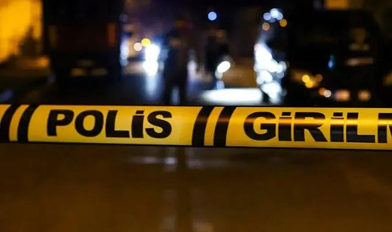 Otel odasında öldü cenazesini polisler kaldırdı