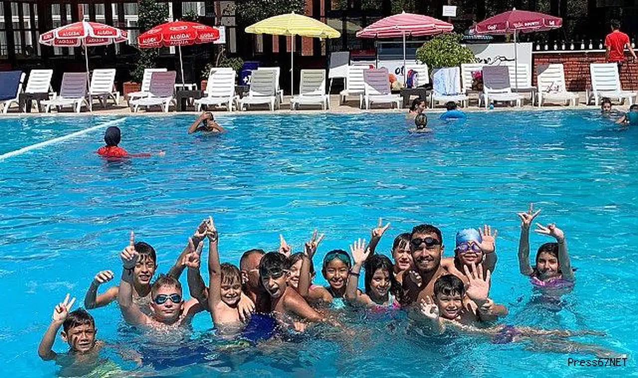 Yüzmeyi bilmeyen çocuk kalmasın..