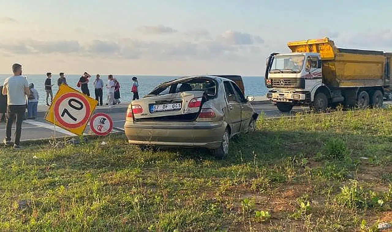 Asker konvoyu kaza yaptı! Çok sayıda yaralı var 