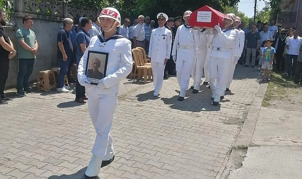 Gazi Arslan son yolculuğuna uğurlandı