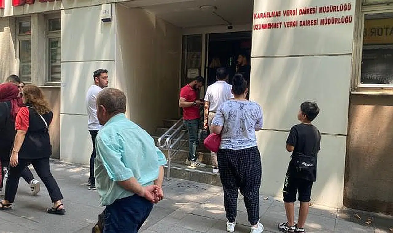 İphone'u olan Vergi Dairesi'ne koştu!