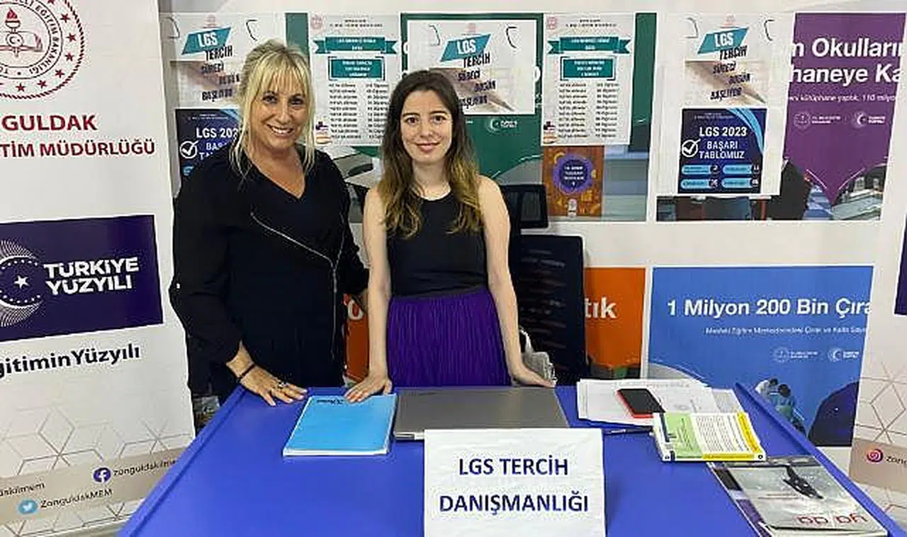 LGS tercihi yapacak öğrencilere hizmet verdiler