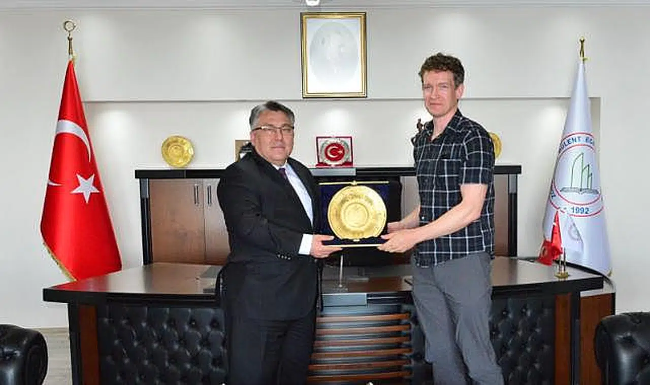 Prof. Dr. Benjamin Stanley Arbuckle’dan Rektör Özölçer’e Ziyaret