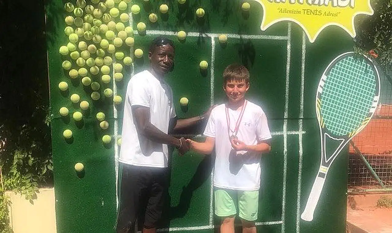 Yusuf Ali Zonguldak' a madalya ile döndü