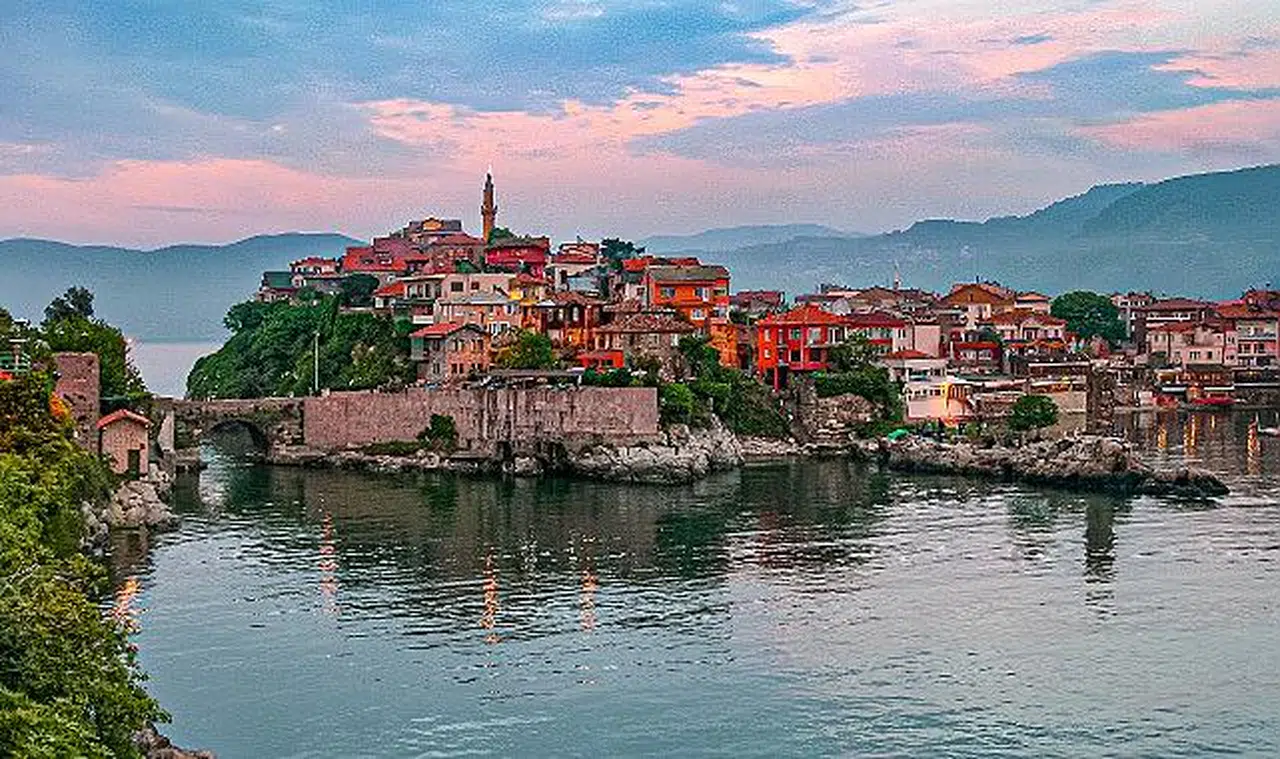 Amasra’ya gidecekler 3 gün dikkat edin!