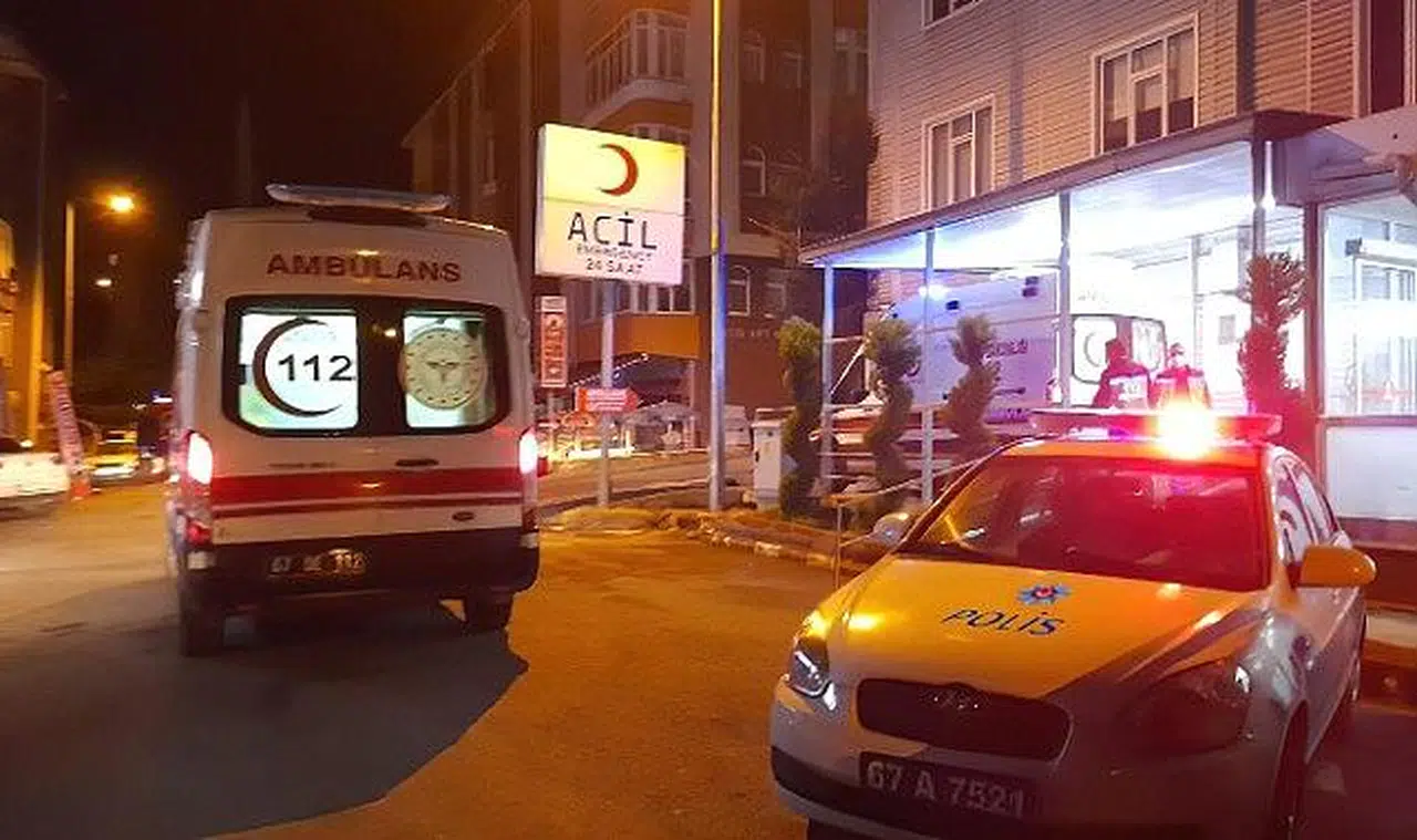 İçtiği ilaçlar nedeniyle hastaneye kaldırıldı  