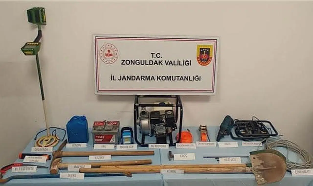 Jandarmadan kaçak kazı operasyonu