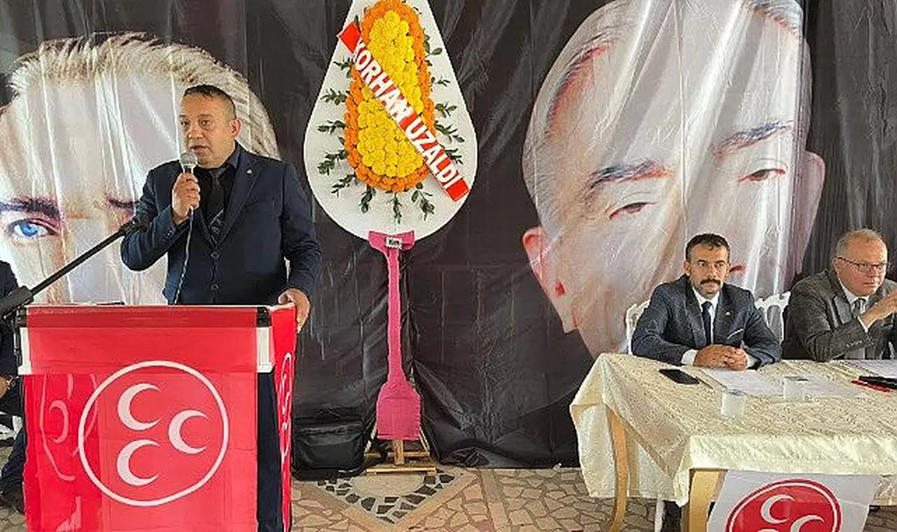 Mustafa Kaplan güven tazeledi