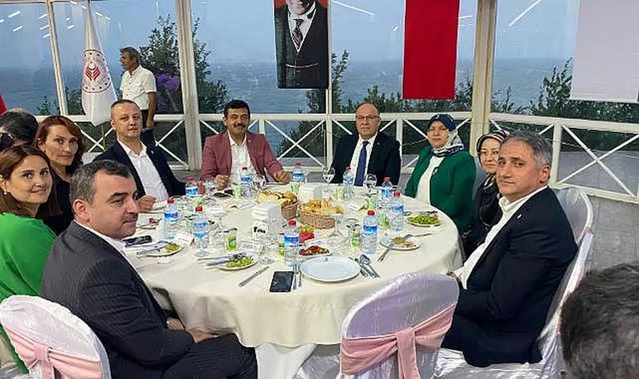 Zonguldak Valisi Mustafa Tutulmaz'a veda yemeği düzenlendi  