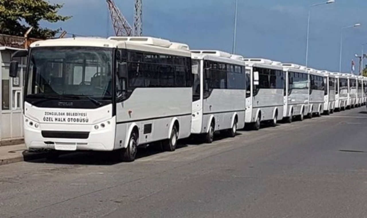 Dolmuş zamları geri çekilecek mi? İmzalar belediyeye teslim edildi...
