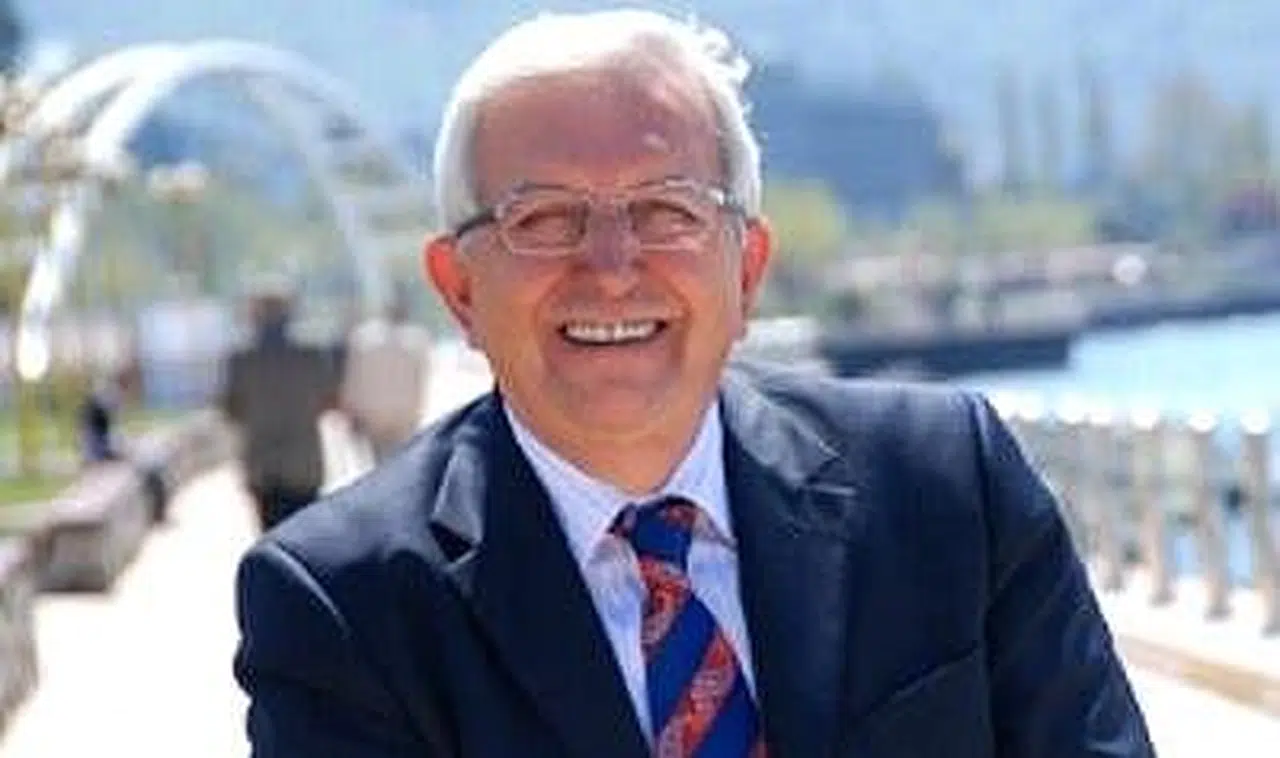 Halil Posbıyık "Enercii" dedi sosyal medyayı salladı!