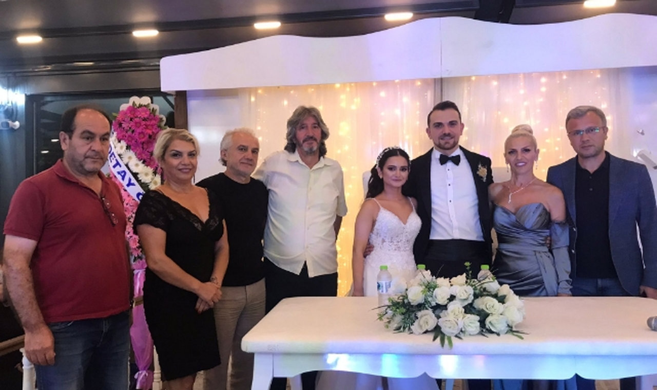 Özberk Kaan Doruk Cansu Kartal ile evlendi