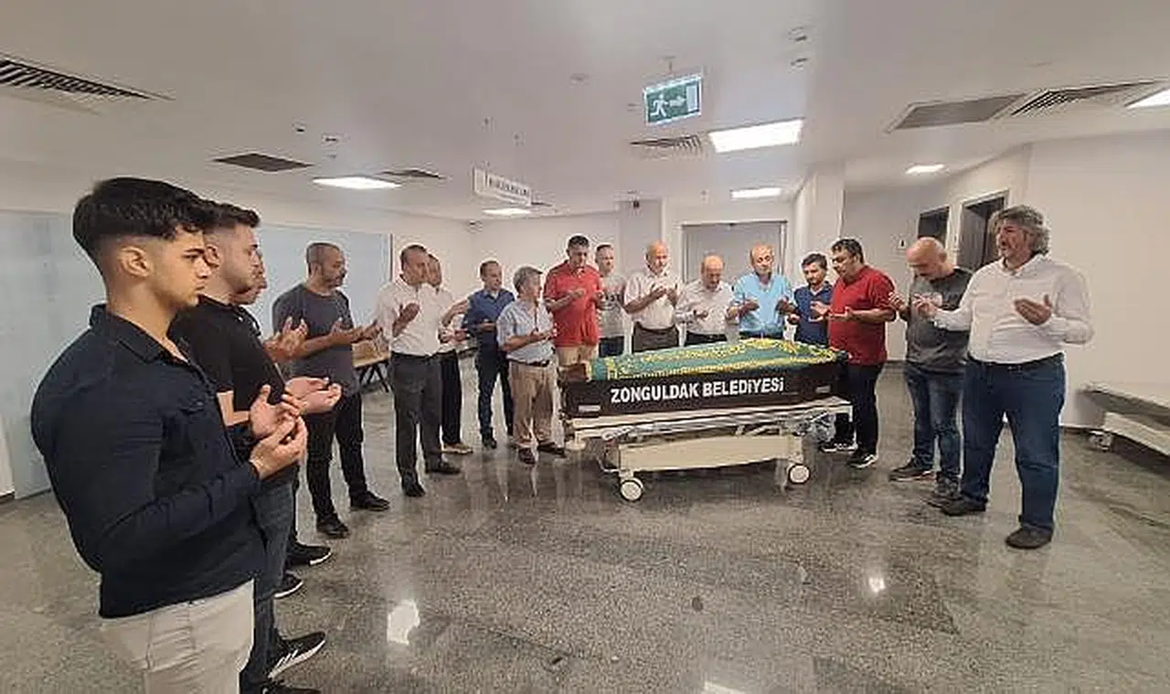 Sendika başkanı Işıktaş’ın babası son yolculuğuna uğurlandı