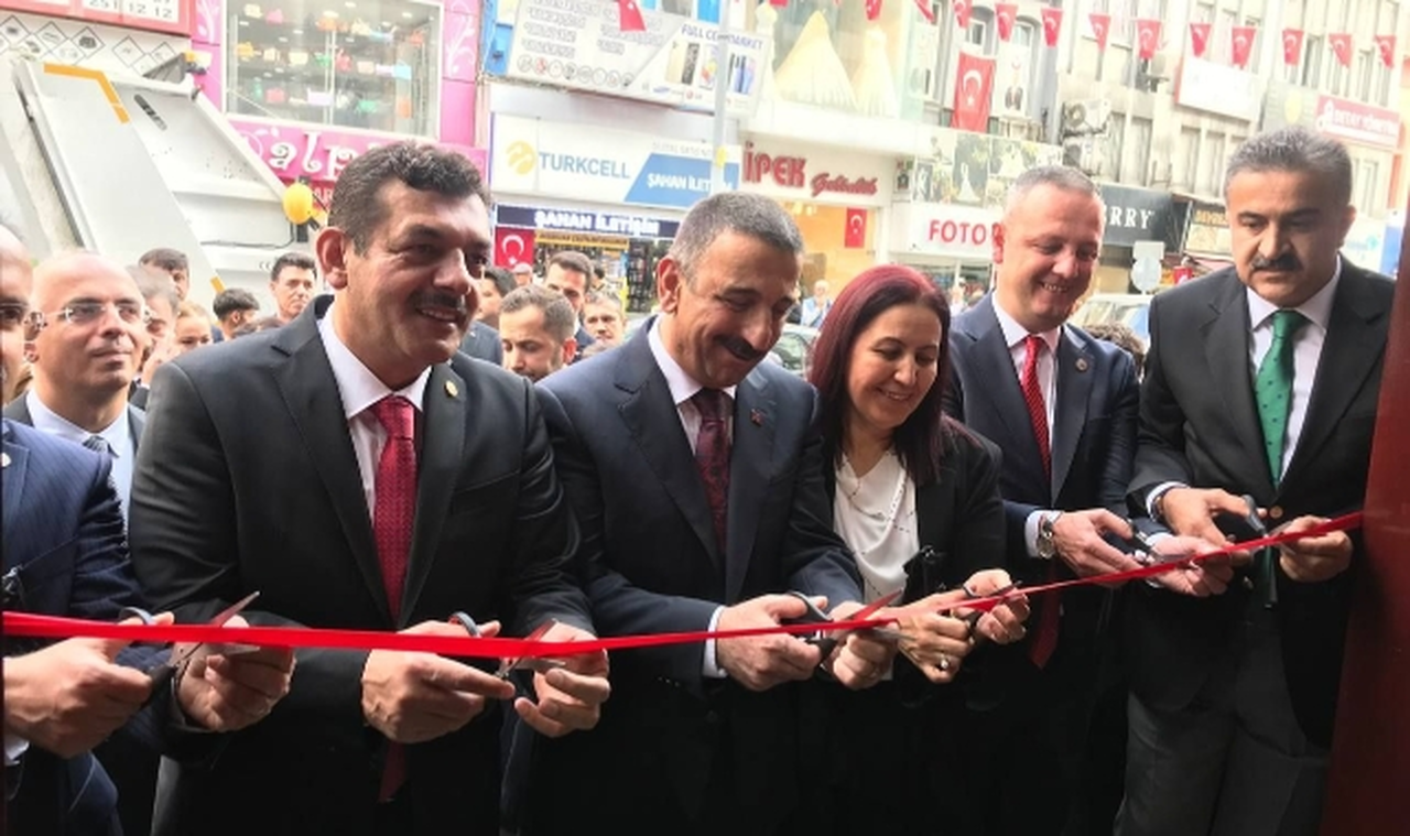 Atatürk, Zonguldak ve Cumhuriyet sergisi açıldı