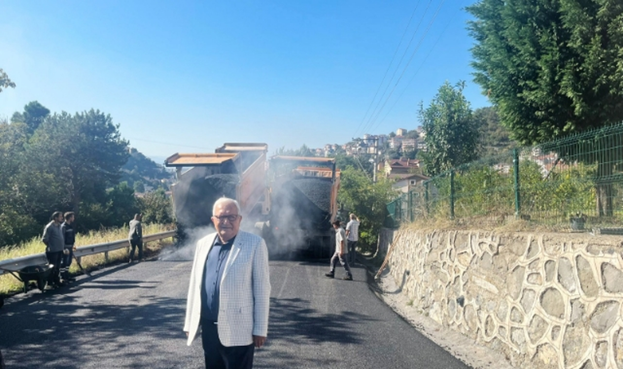 Başkan Posbıyık, Ayağının Tozuyla Belediyenin Sahadaki Çalışmalarını Denetledi