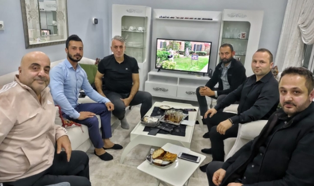 Dayanışma Derneği'nden Zafer Can'a geçmiş olsun ziyareti