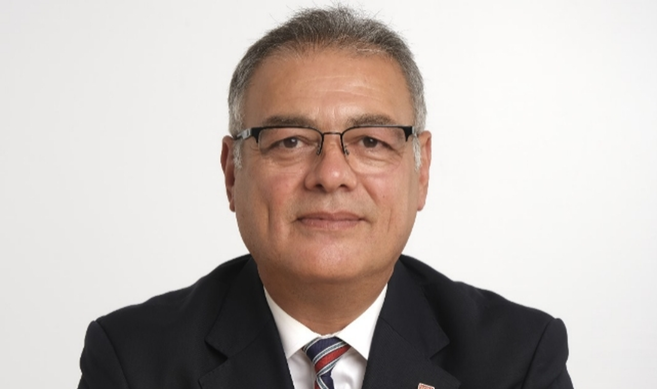 "Halkı yönetenler halkın içine girmek zorunda"