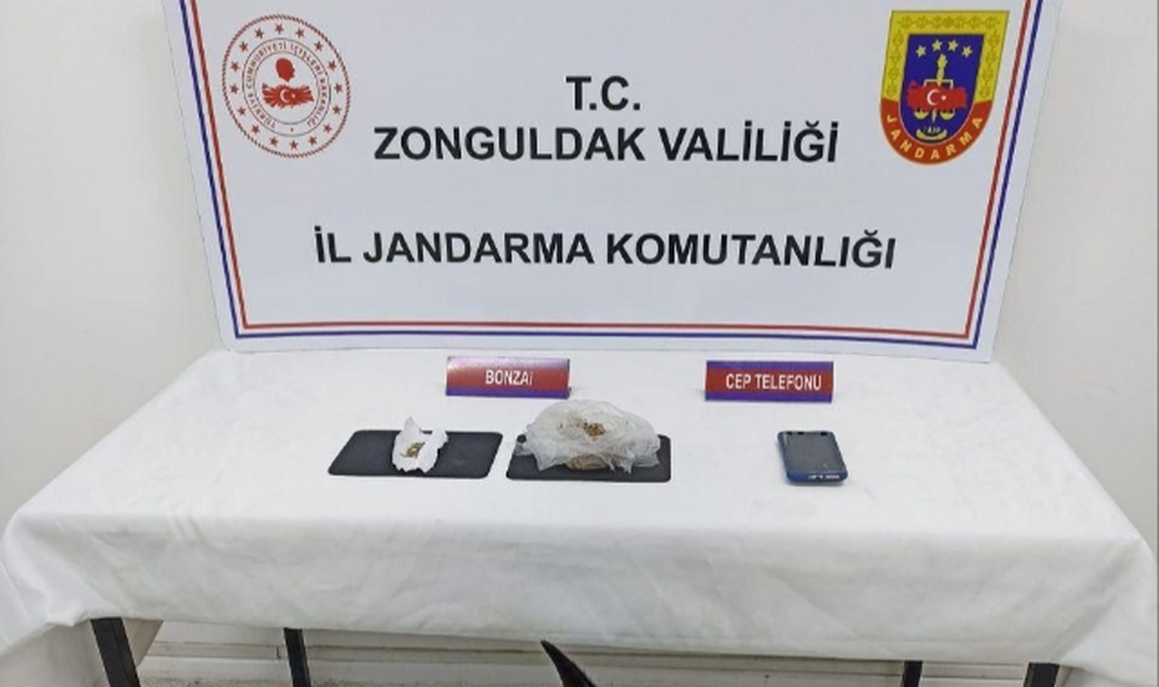 Jandarmadan uyuşturucuya geçit yok!