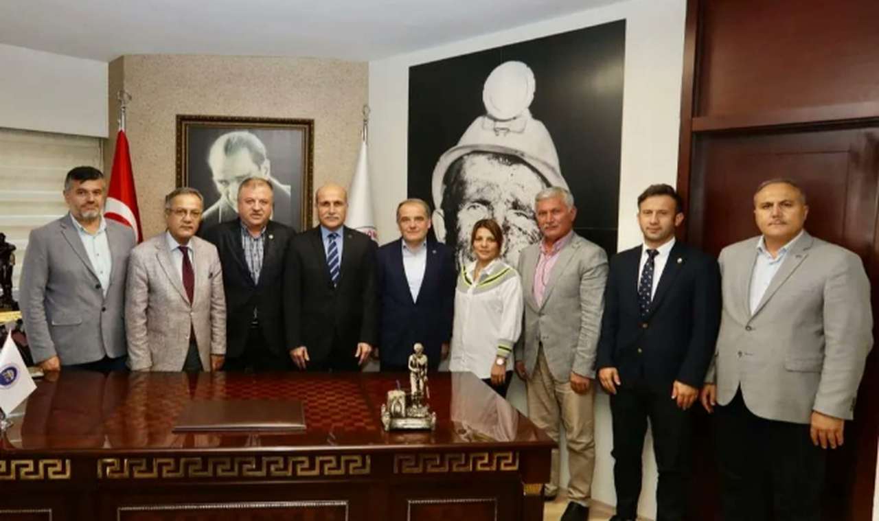 Memur Sen'den Genel Müdüre 'Hayırlı Olsun' ziyareti