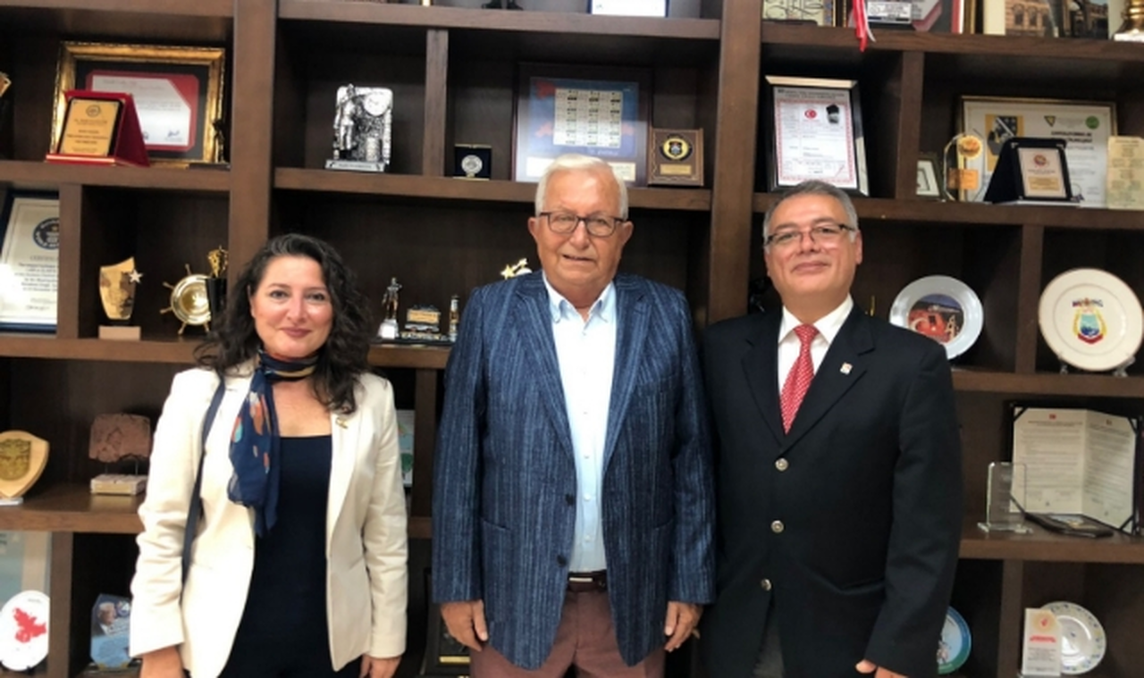 Muhittin Dikmen ilk durağında Kocamanoğlu ve Posbıyık'ı ziyaret etti