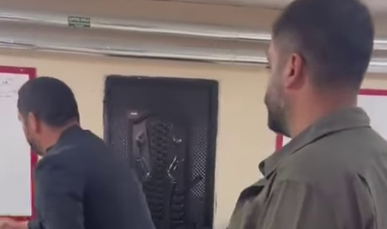 Vanspor soyunma odası görüntülerini paylaştı! İddialara yanıt verdi