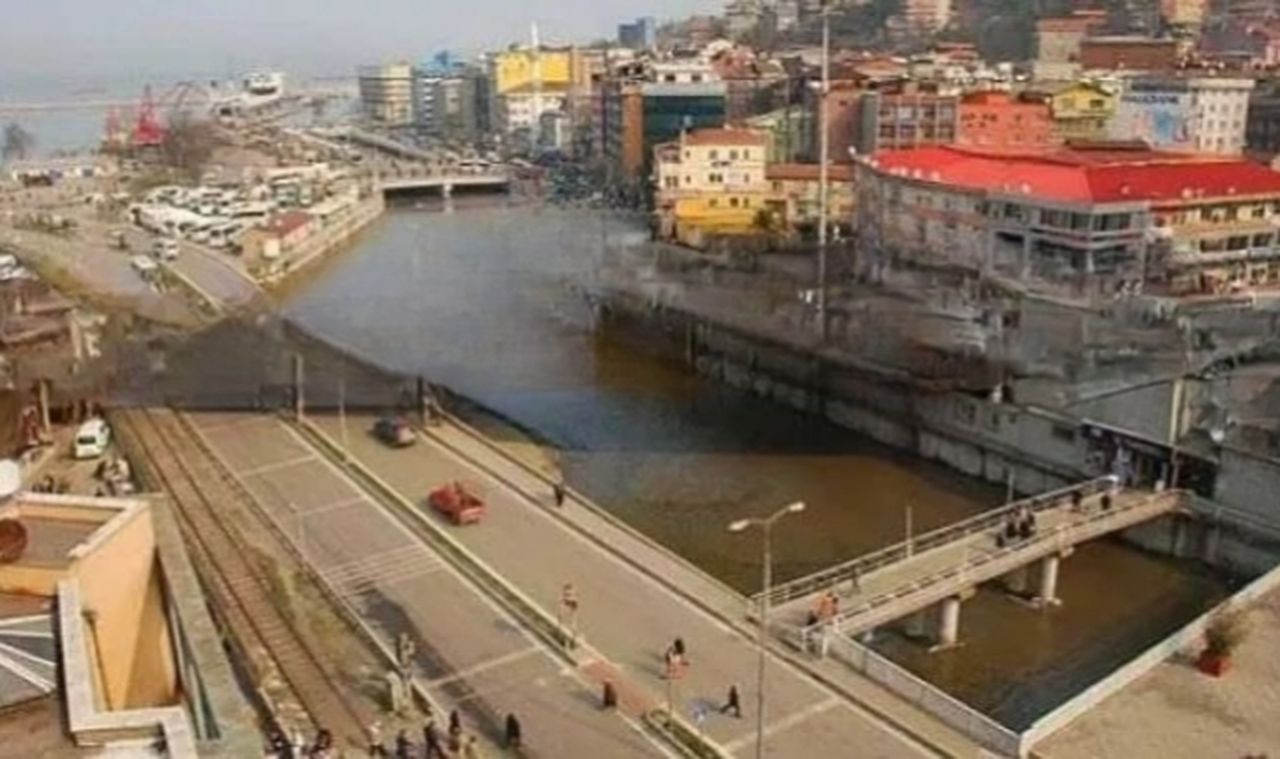 Yapay Zeka Fevkani Köprüsü'nü kaldırdı!
