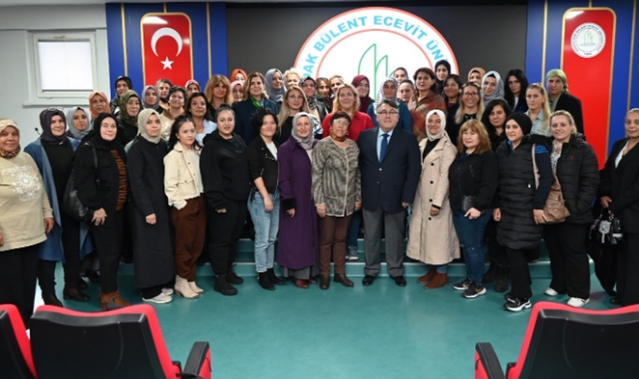 ZBEÜ’de  34 yaş üzeri öğrencilere oryantasyon etkinliği