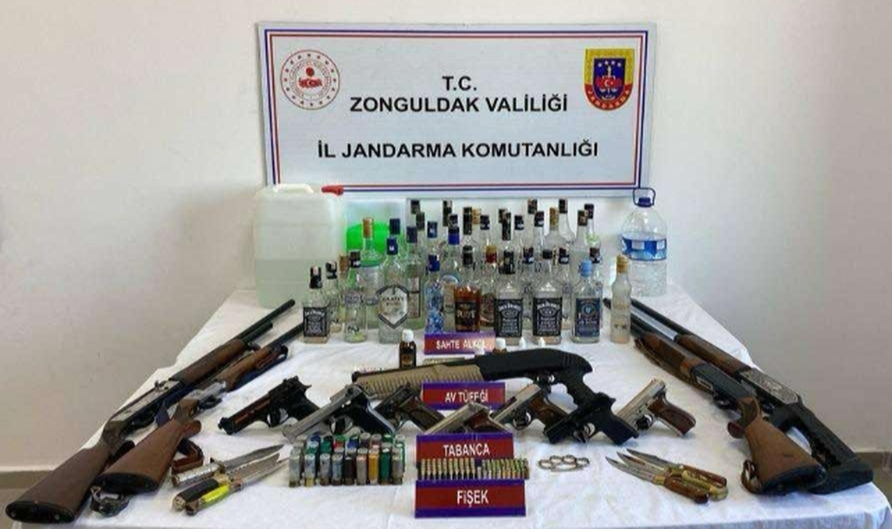Yılbaşı öncesi jandarmadan kaçak içki operasyonu  