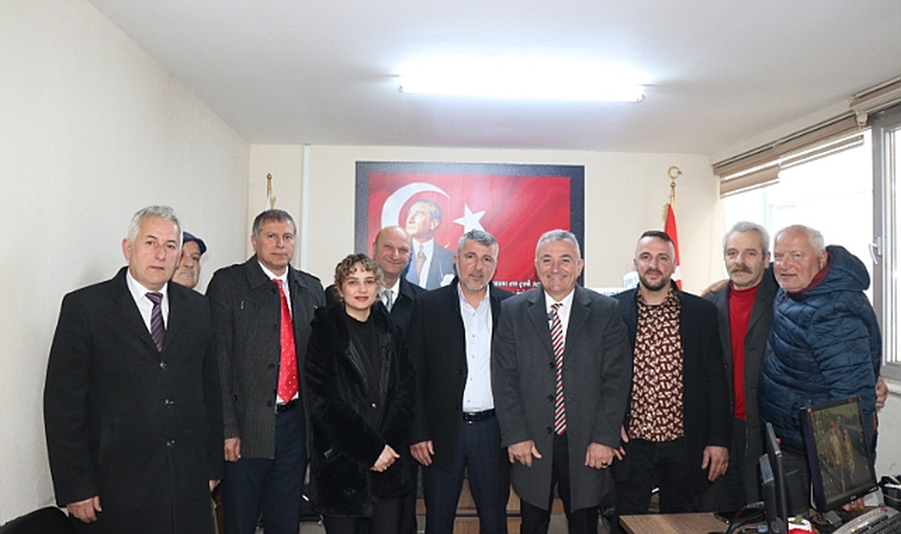 Sesli, “Pazaryerinin projesini pazaryeri esnafı ile beraber yapacağız” 