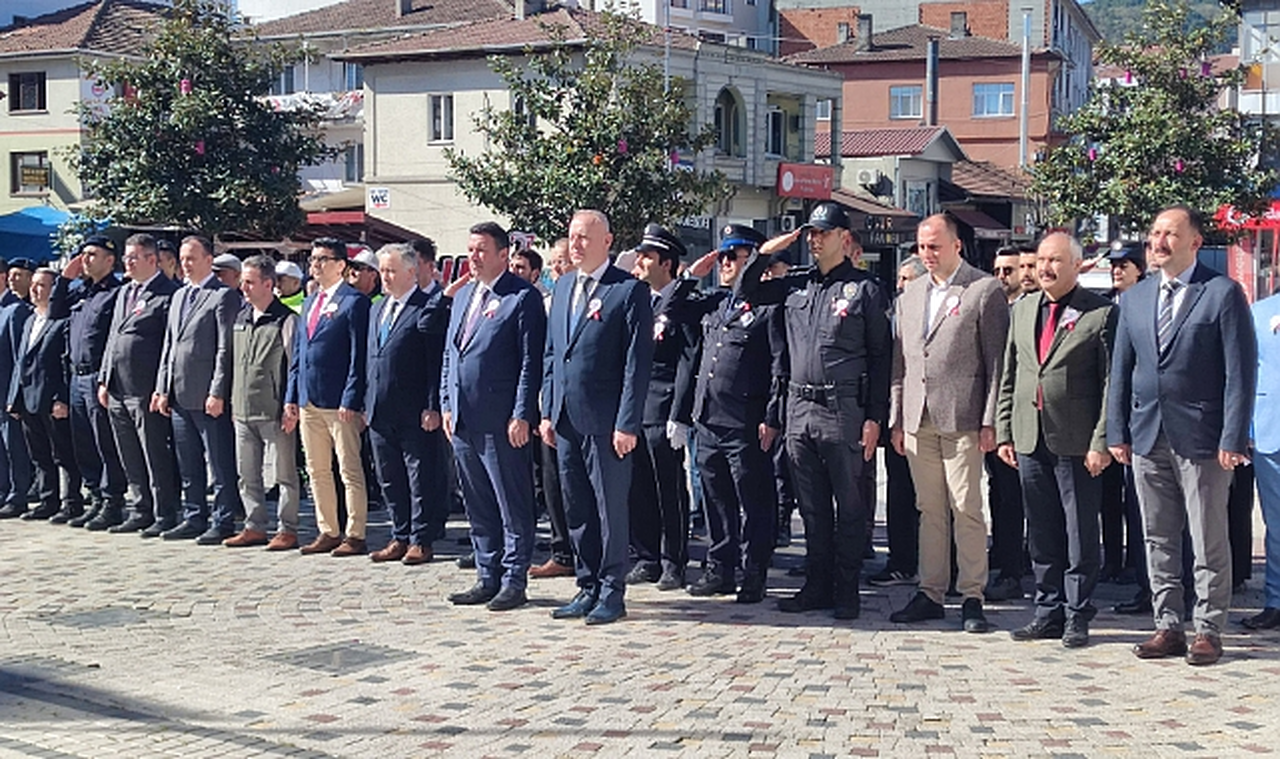 Başkan Ulupınar, Polis Haftası törenine katıldı