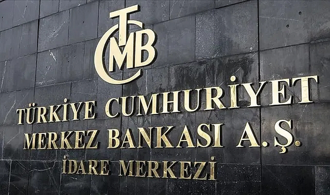TCMB Başkanı Karahan: Dezenflasyonun eşiğindeyiz!