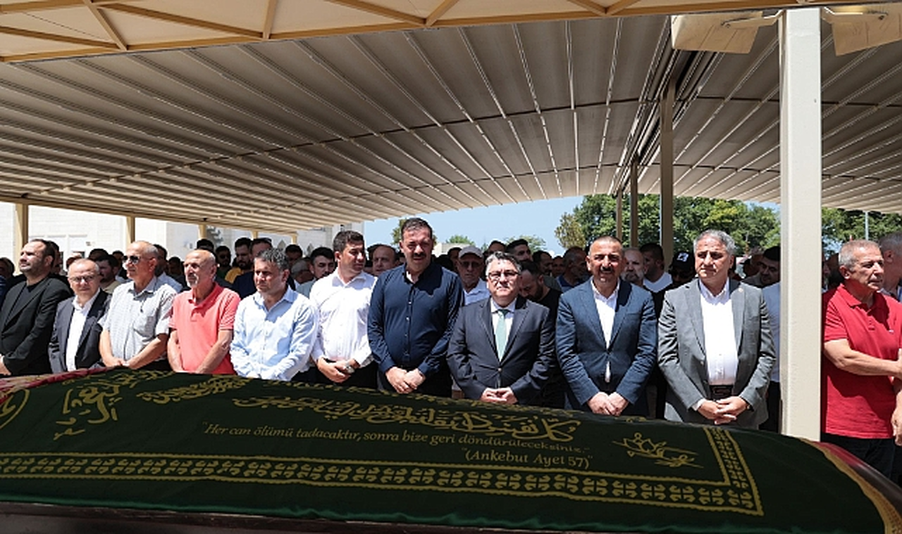 Şükriye Yıldırım dualarla uğurlandı