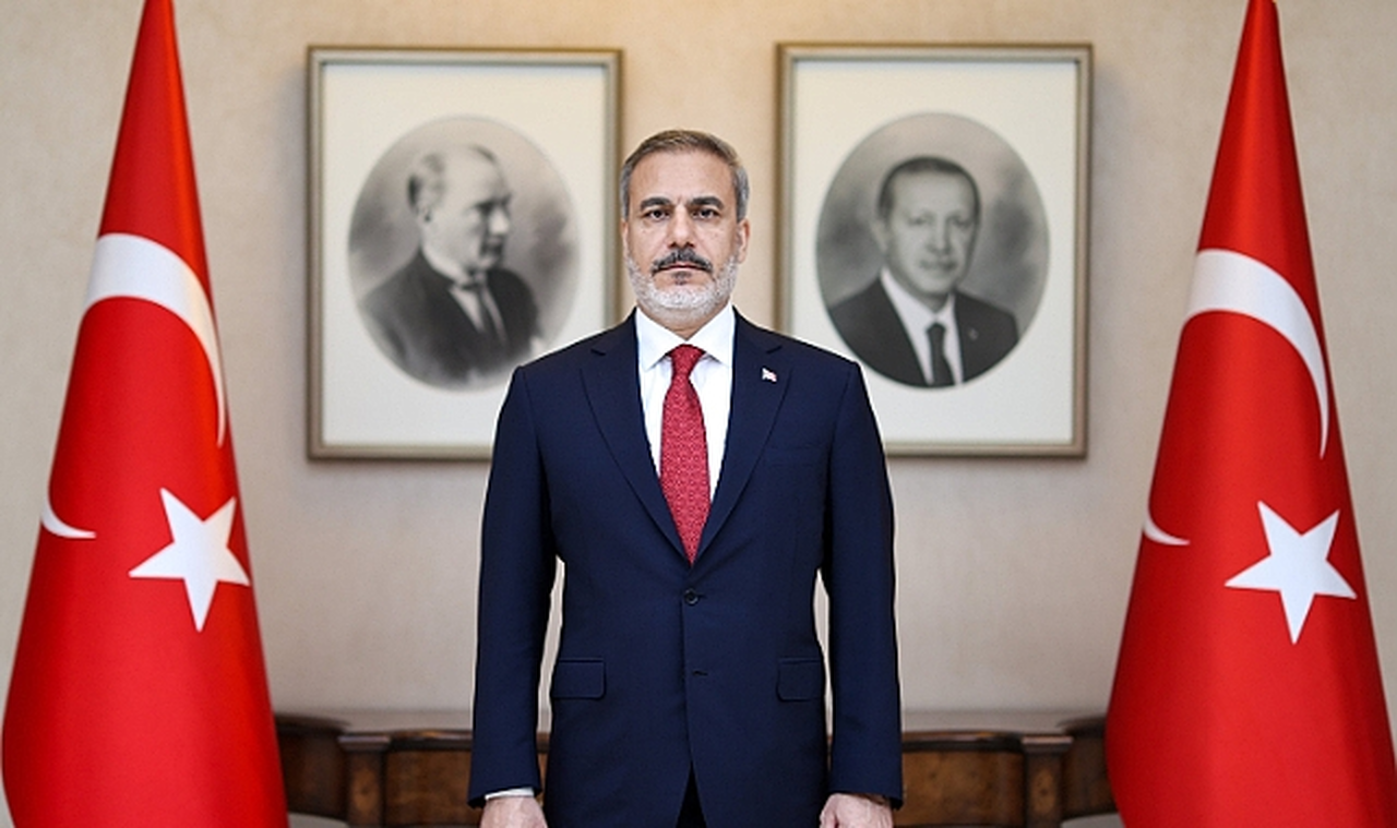 Dışişleri Bakanı Hakan Fidan Mısır’a gitti