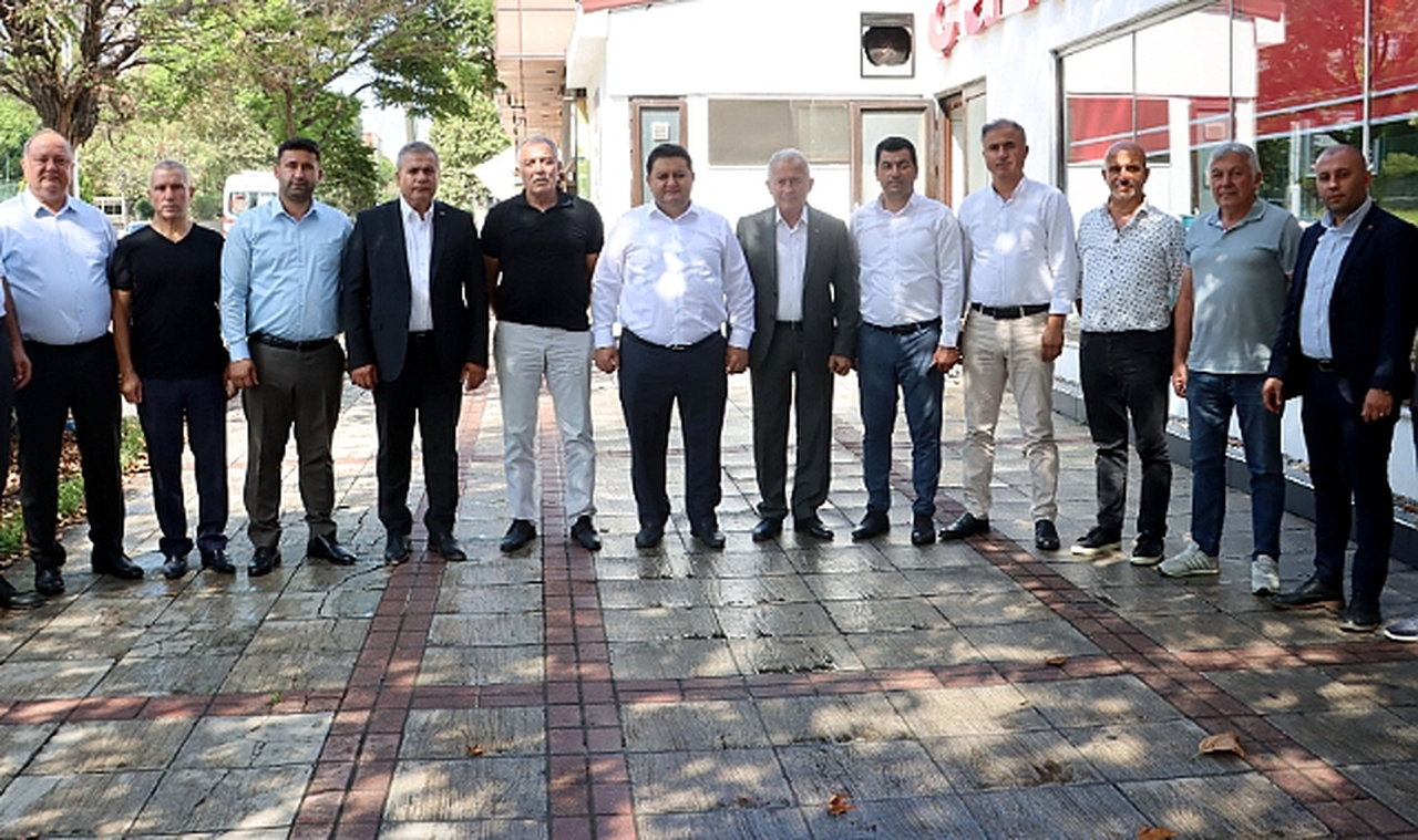 Yeşil, sendika ve sivil toplum örgütleri temsilcileriyle bir araya geldi