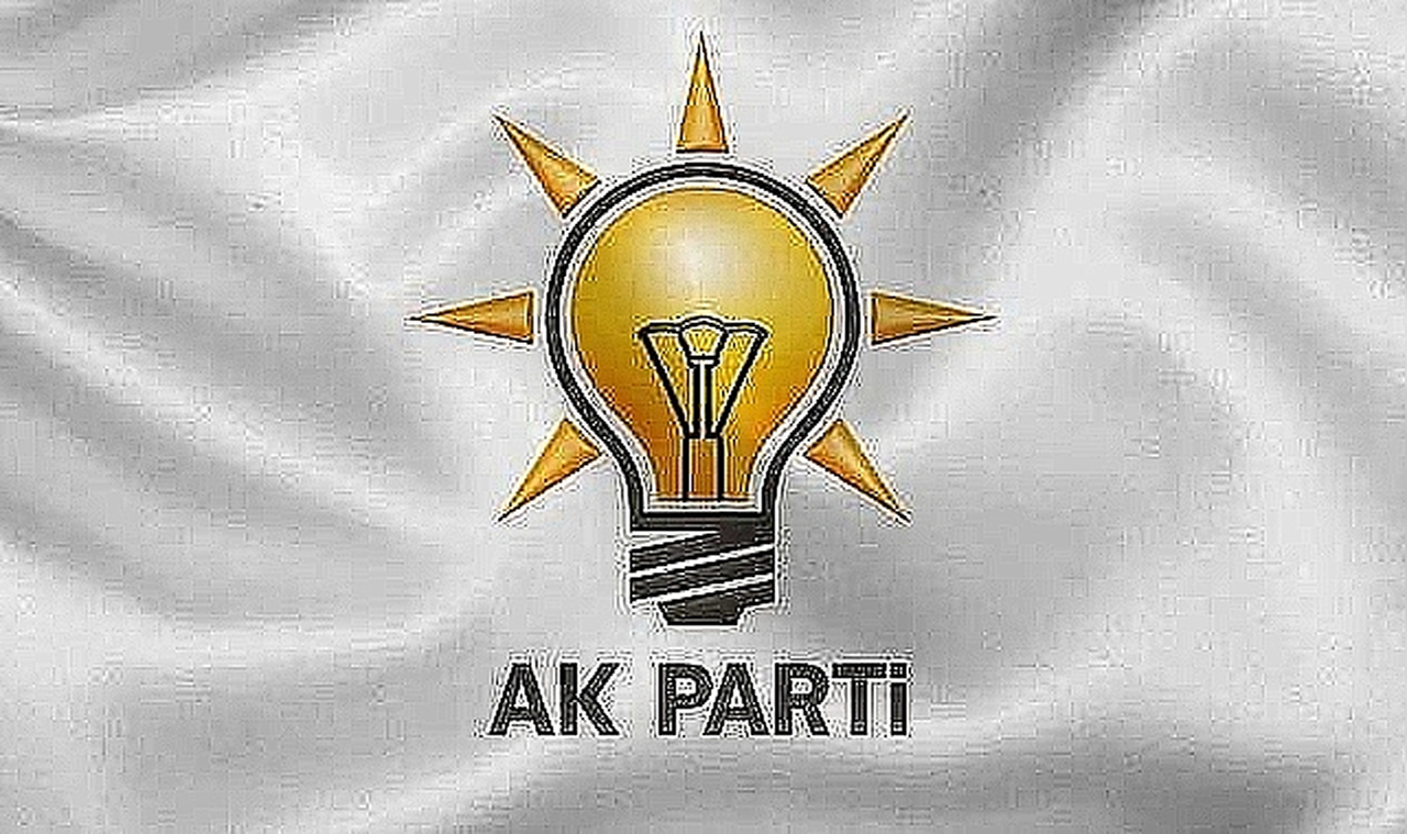 AK Parti, yeni sosyal medya düzenlemesi için harekete geçiyor: 'Hakim ve savcılar üzerinde baskı oluşturuyor'