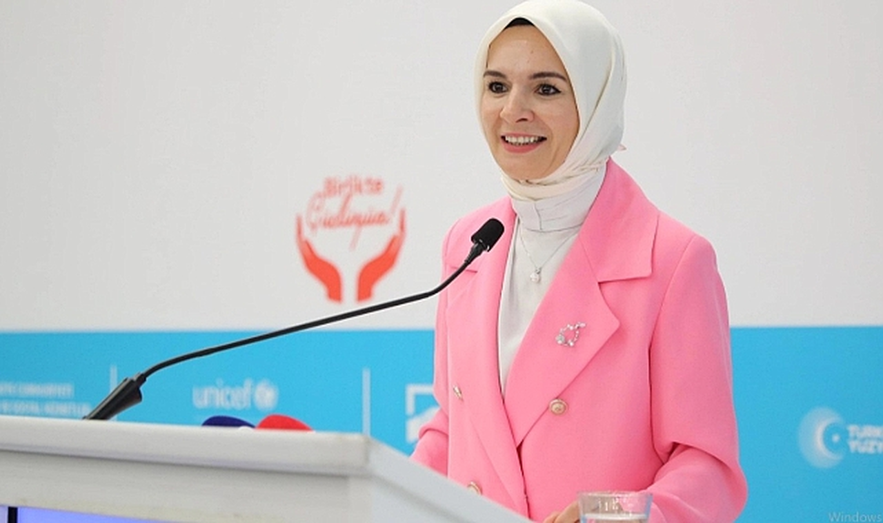 Bakan Göktaş, Depremzede Yetim Çocuklarla Lunaparkta Buluştu