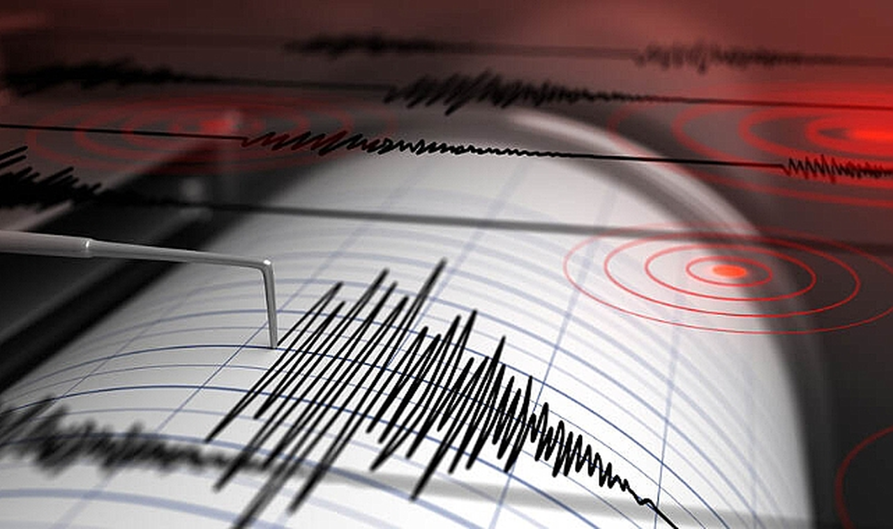 Japonya'da 5,9'luk Sarsıntı! Tsunami Uyarısı Verildi