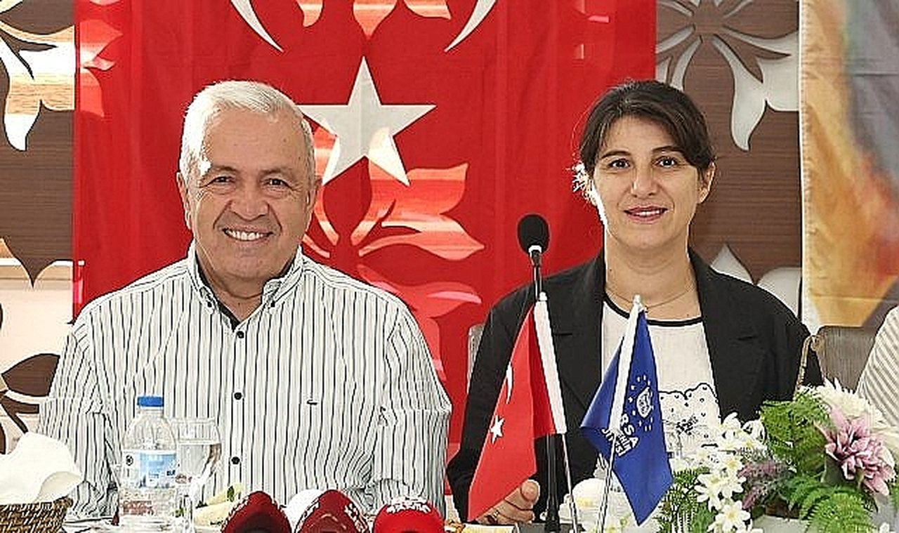 Şadi Özdemir: Sokak hayvanlarını toplamayacağız