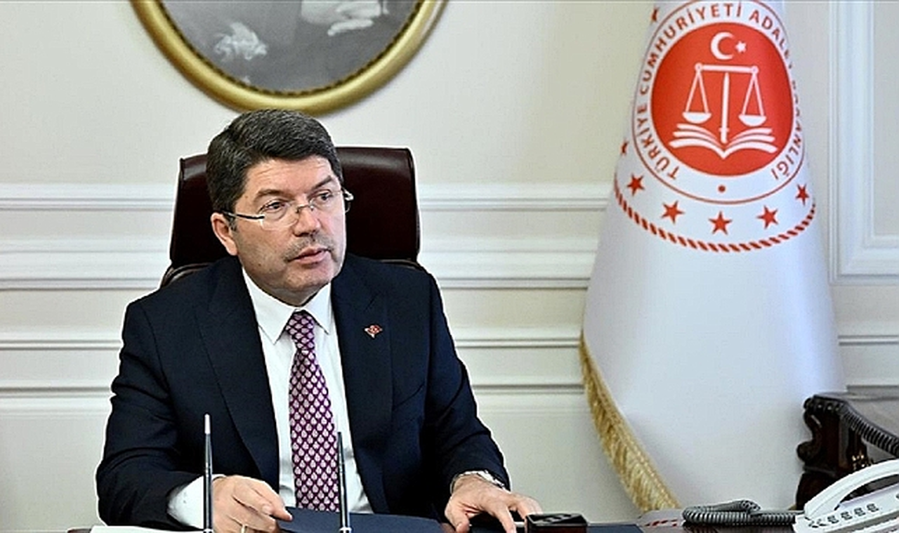 Adalet Bakanı Yılmaz Tunç: Sosyal Medya Platformlarına Resmen Soruşturma Başlatıldı