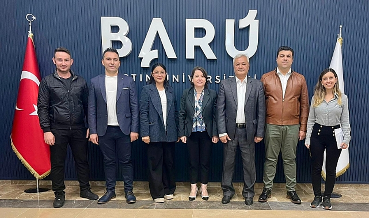 BARÜ ile Özbekistan arasındaki uluslararası hareketlilik artıyor
